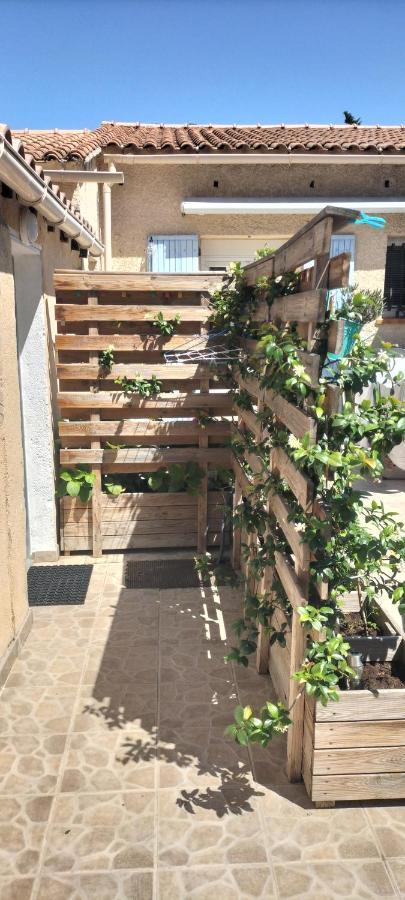 Studio Pour Location Vacances A La Semaine Avignon Exterior foto